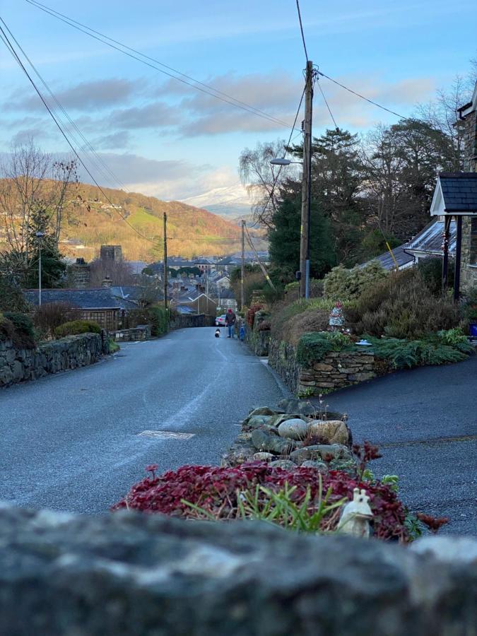 Snowdonia Snug - Studio Style Accommodation Dolgellau Exterior foto